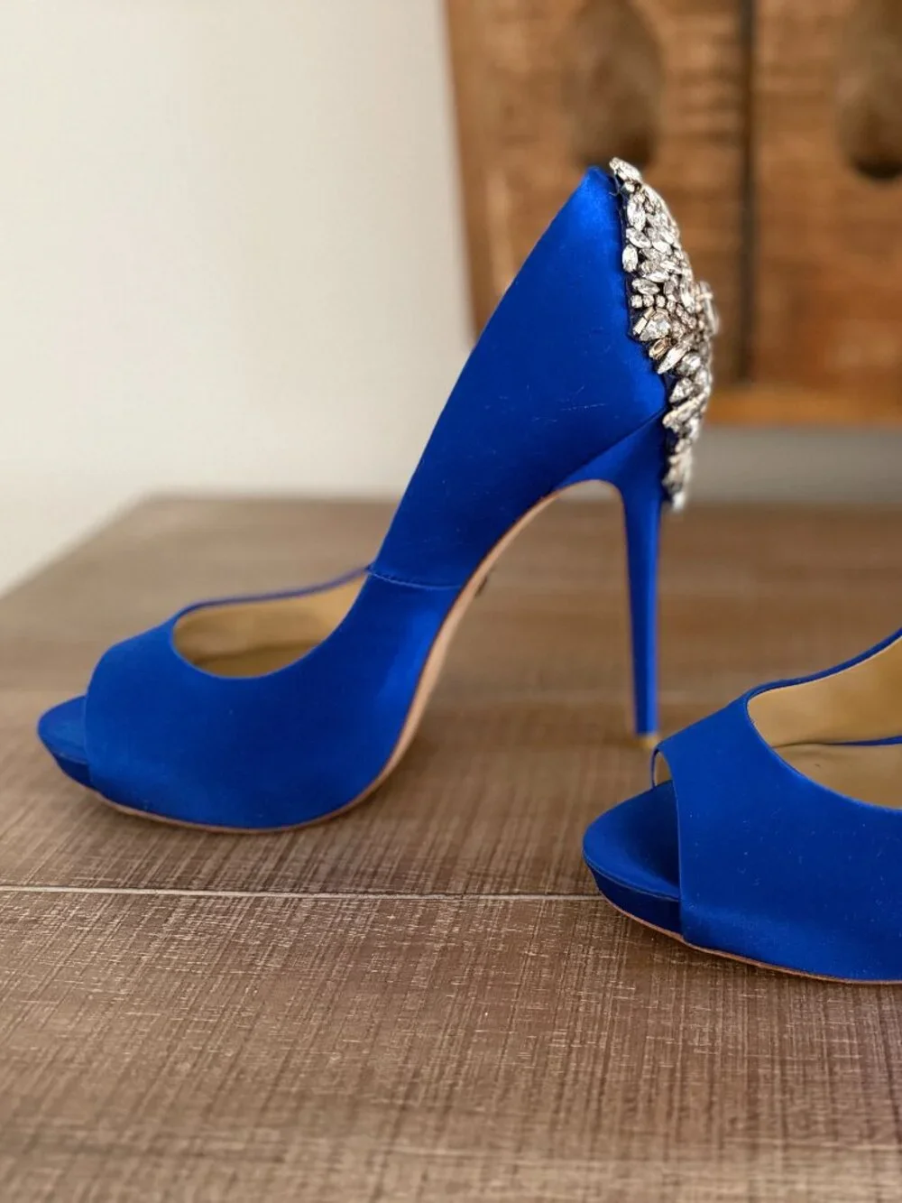 Badgley Mischka Kiara Royal Blue Jeweled Heels 7 1/2